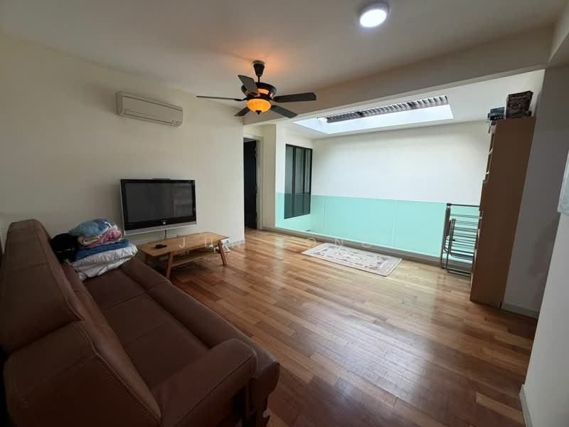 2-storey Terraced House for Sale in East Ledang (Iskandar Puteri (Nusajaya)) - Jun Song - Living Room - PropertyGuru.com.my