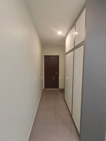 2-storey Terraced House for Sale in Setia Ecohill (Semenyih) - CK Law - Corridor - PropertyGuru.com.my