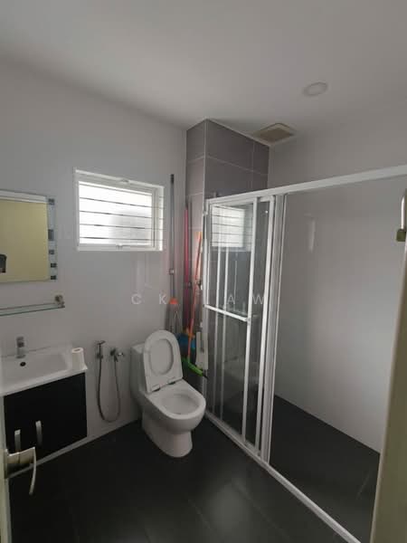2-storey Terraced House for Sale in Setia Ecohill (Semenyih) - CK Law - Bathroom - PropertyGuru.com.my