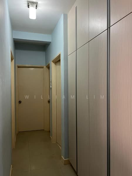 Condominium for Sale at Bayu Tasik 2 - William Lim - Corridor - PropertyGuru.com.my