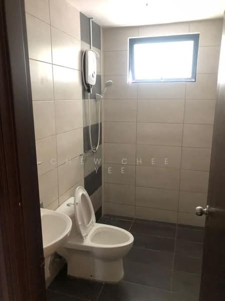 Service Residence for Rent at Molek Regency - Chew Chee Yee - PropertyGuru.com.my