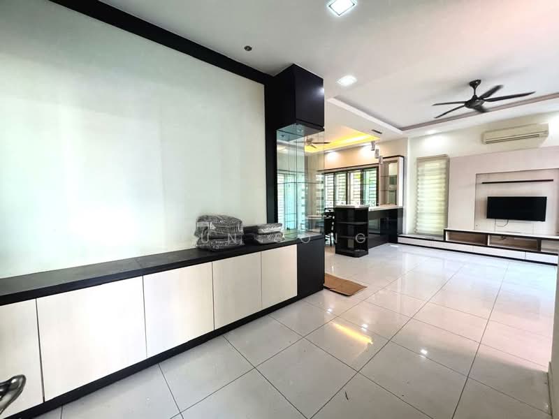 2-storey Terraced House for Sale in East Ledang (Iskandar Puteri (Nusajaya)) - Jun Song - Living Room - PropertyGuru.com.my