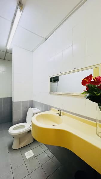 Condominium for Rent at Platinum Lake PV 12 - Brandon Chin - Bathroom - PropertyGuru.com.my