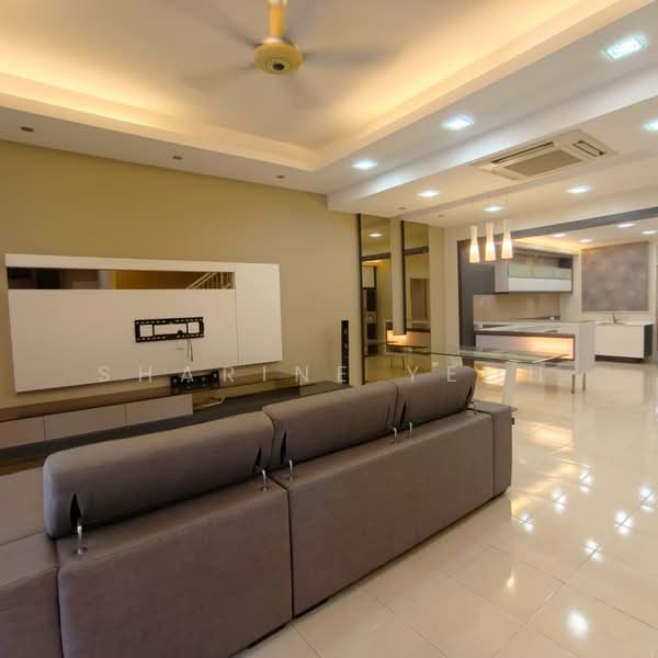 Rumah Teres 2 Tingkat untuk Disewa di Setia Indah 9 (Setia Alam) - Sharine Yeoh - Living Room - PropertyGuru.com.my