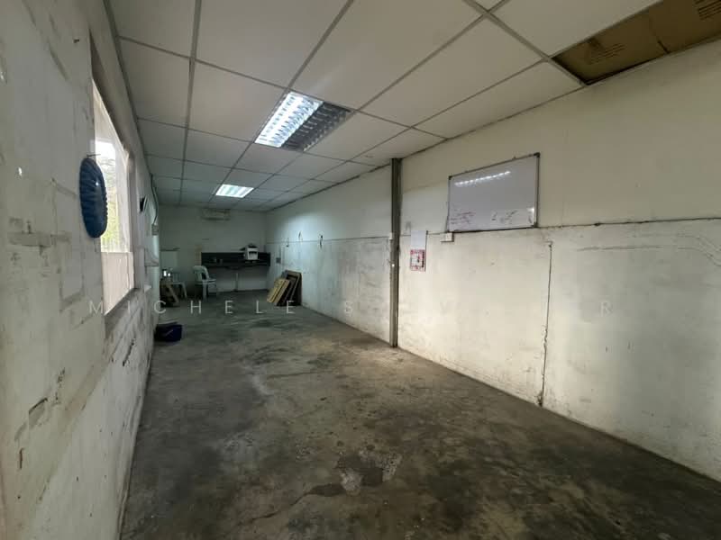Factory for Rent in Taman Mount Austin (Tebrau) - Michele Sylvester - Interior - PropertyGuru.com.my