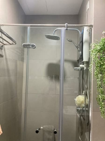 Condominium for Rent at The Haute Gurney - Ares Lim - Bathroom - PropertyGuru.com.my