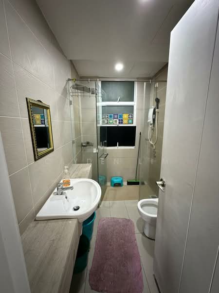 Summerton untuk Untuk Disewa - RM 2,900 /bulan, Mac 2026 - Bathroom - PropertyGuru.com.my