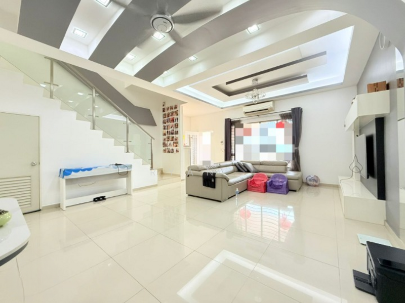 Setia Indah 10 untuk Untuk Dijual - RM 775,000, Mac 2026 - Living Room - PropertyGuru.com.my