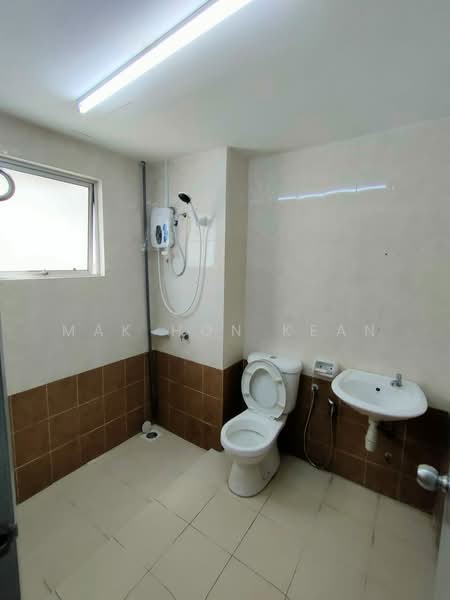Condominium for Rent at Prima U1 - Mak Hon Kean - Bathroom - PropertyGuru.com.my