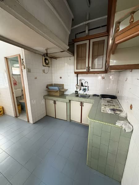 Flat for Sale at Taman Daya - Mary Tong - PropertyGuru.com.my