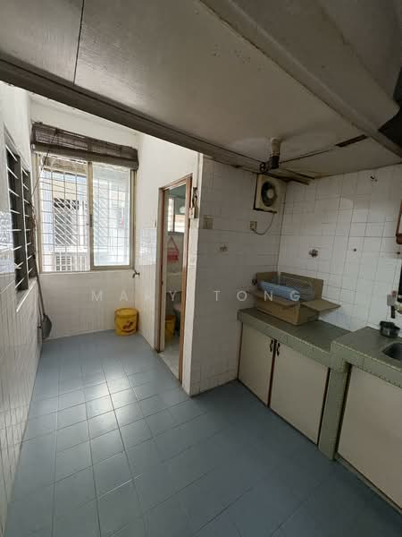 Flat for Sale at Taman Daya - Mary Tong - PropertyGuru.com.my