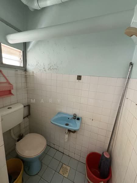 Flat for Sale at Taman Daya - Mary Tong - PropertyGuru.com.my