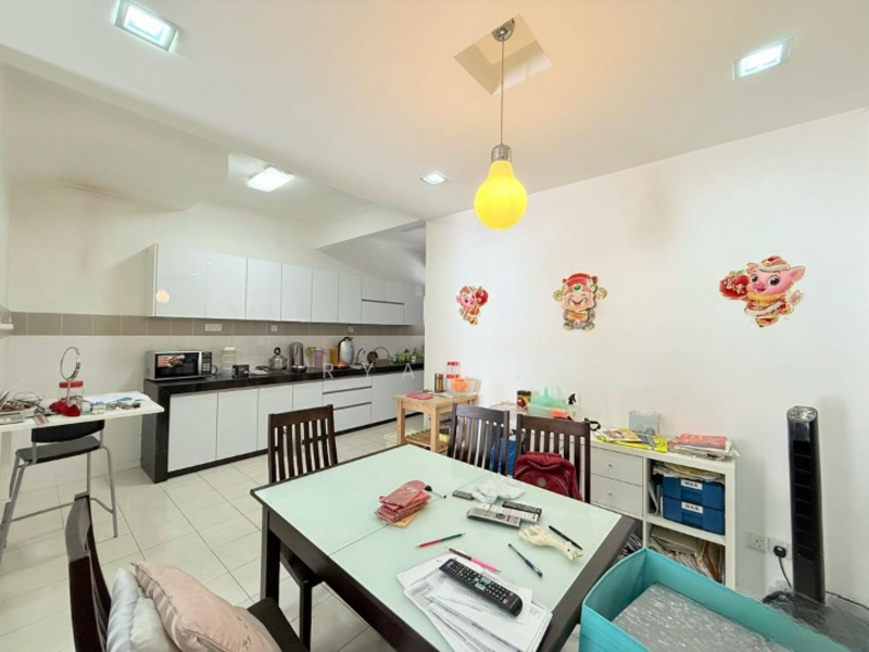 Setia Indah 11 untuk Untuk Dijual - RM 625,000, Mac 2026 - Kitchen - PropertyGuru.com.my