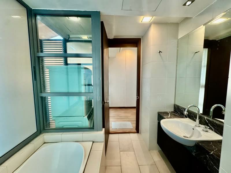 Service Residence for Sale at Saujana Residency - Samuel Pan - Bathroom - PropertyGuru.com.my