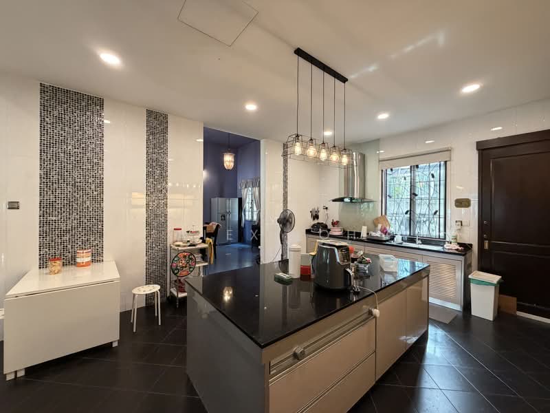 Bungalow for Sale in Taman Desa (Kuala Lumpur) - Alex Loh - Kitchen - PropertyGuru.com.my