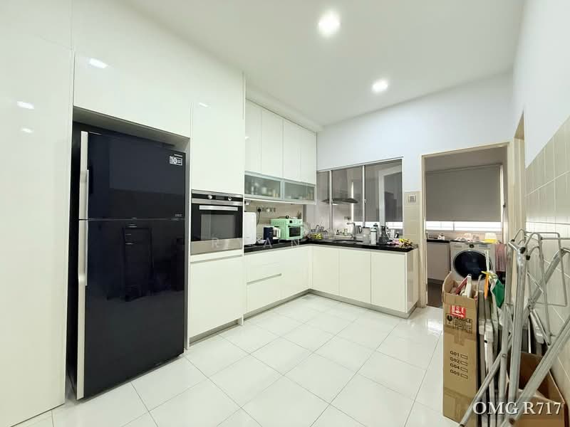 2-storey Terraced House for Sale in Setia Alam (Selangor) - Ryan . - Kitchen - PropertyGuru.com.my