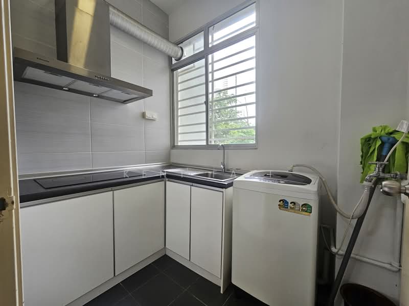 Kondominium untuk Disewa di Green Terrain (Prima Villa) - Kent Fatt - Kitchen - PropertyGuru.com.my