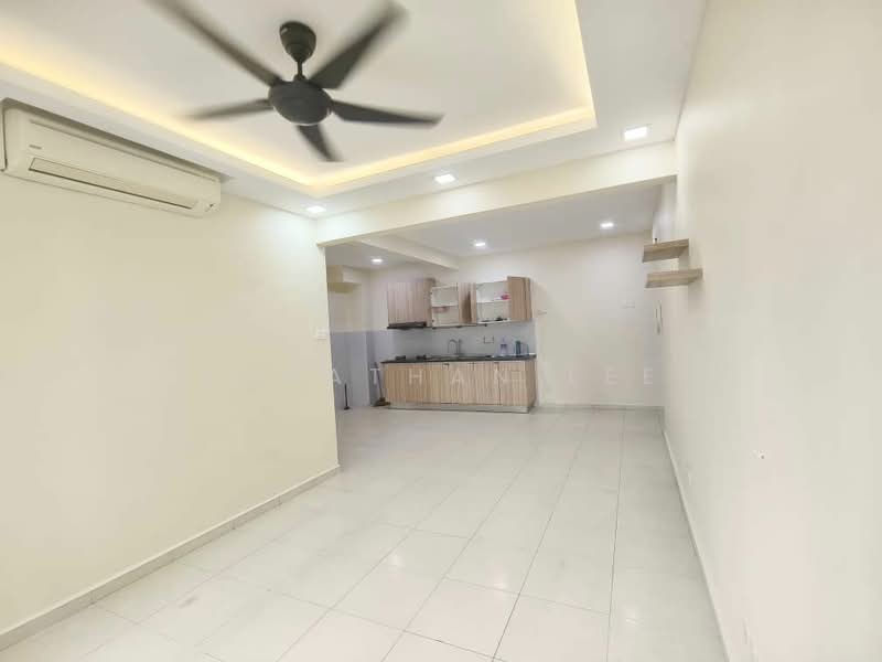 Service Residence for Sale at The Garden Residences - Jonathan Lee - Kitchen - PropertyGuru.com.my