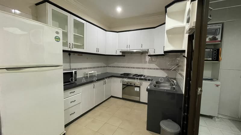 Twin Towers untuk Untuk Disewa - RM 1,750 /bulan, Mac 2026 - Kitchen - PropertyGuru.com.my