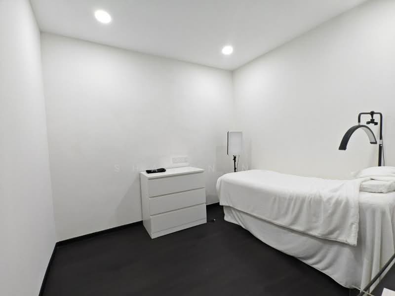 Shop for Sale in Taman Johor Jaya (Johor Bahru) - Sharon Ng - Interior - PropertyGuru.com.my