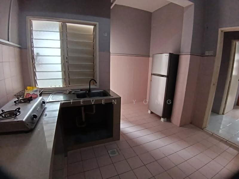 Condominium for Sale at Evergreen Park Acorn & Hazel - Steven Yong - Kitchen - PropertyGuru.com.my