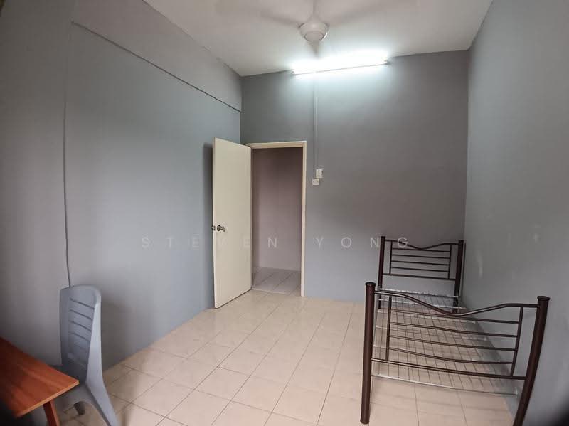 Condominium for Sale at Evergreen Park Acorn & Hazel - Steven Yong - Bedroom - PropertyGuru.com.my