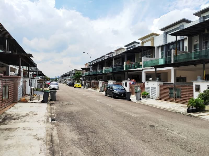 LA Garden ( JP Perdana ) untuk Untuk Dijual - RM 750,000, Mac 2026 - Exterior - PropertyGuru.com.my