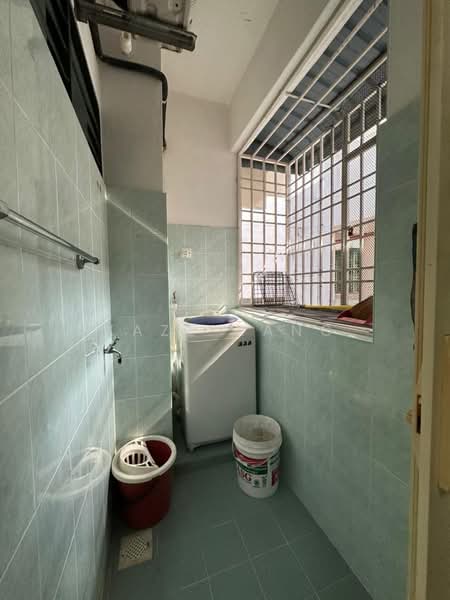 Kondominium untuk Disewa di Eden Seaview Condominium - Kaze Kang - PropertyGuru.com.my