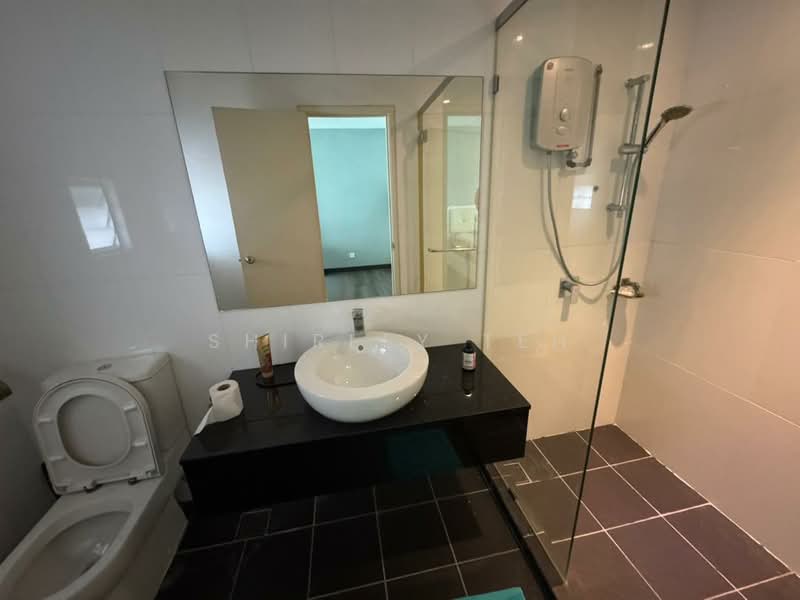 Service Residence for Sale at Maritime Suite - Shirley Teh - Bathroom - PropertyGuru.com.my