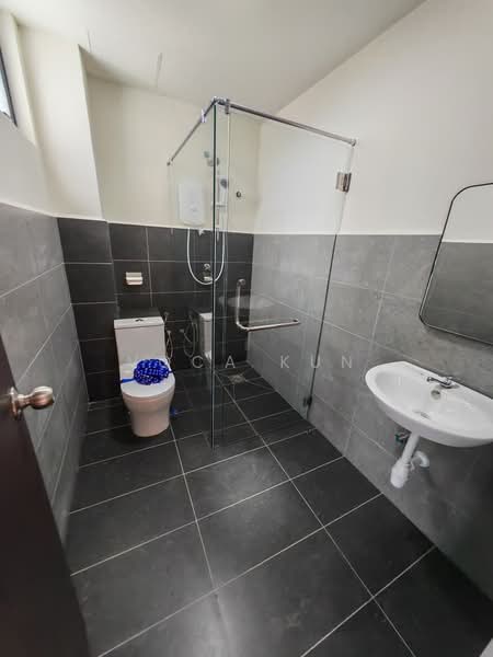 2-storey Terraced House for Sale in Kota Kinabalu (Sabah) - Voca Kun - Bathroom - PropertyGuru.com.my