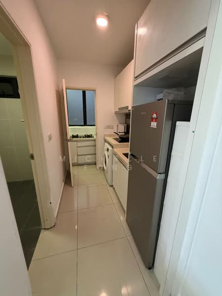 Servis Apartment untuk Disewa di Meridin Executive Suites @ The Meridin - Michelle Fong - Kitchen - PropertyGuru.com.my