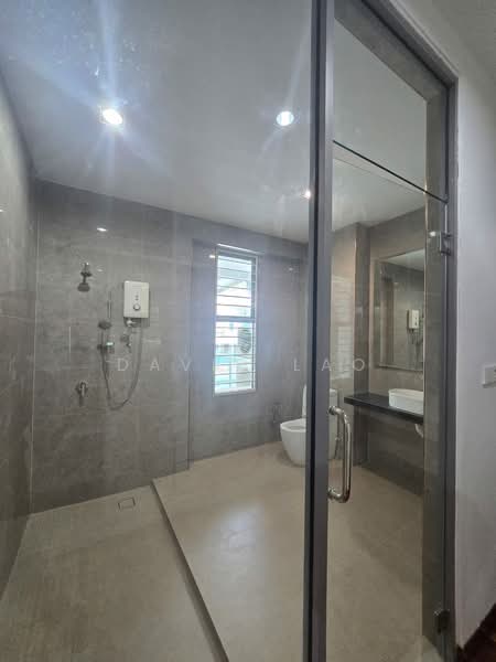 2.5 Storey HouseTaman Sering Ukay Ampang untuk Untuk Disewa - RM 4,500 /bulan, Mac 2026 - Bathroom - PropertyGuru.com.my