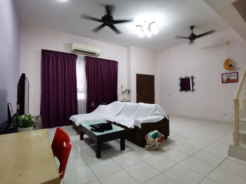 Setia Indah 12 untuk Untuk Dijual - RM 760,000, Mac 2026 - Living Room - PropertyGuru.com.my