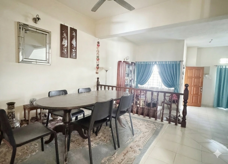 2-storey Terraced House for Sale in Taman Tun Dr Ismail (Kuala Lumpur) - Danny Chan - Dining Room - PropertyGuru.com.my