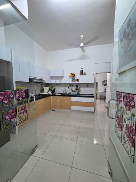 Cluster House for Sale in Johor Bahru (Johor) - Foo Jun Tao - Kitchen - PropertyGuru.com.my