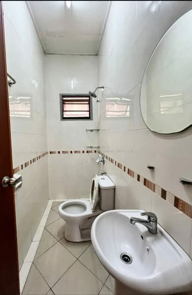Bandar Tun Hussein Onn untuk Untuk Dijual - RM 940,000, Mac 2026 - Bathroom - PropertyGuru.com.my