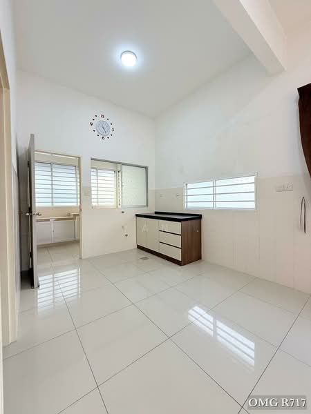 2-storey Terraced House for Sale in Setia Alam (Selangor) - Ryan . - Kitchen - PropertyGuru.com.my