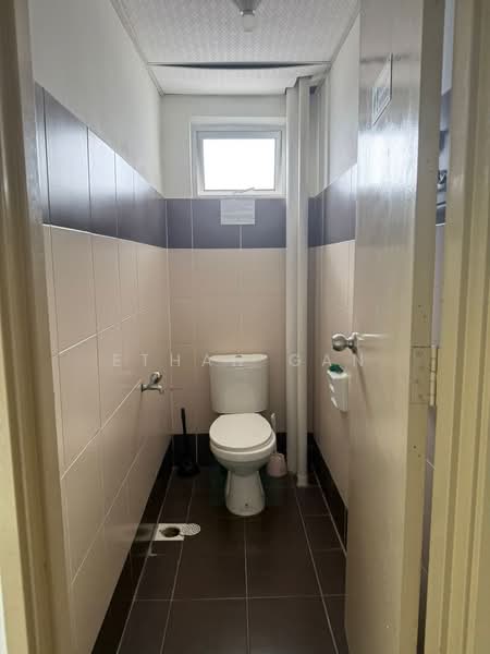 Austin Perdana untuk Untuk Disewa - RM 2,200 /bulan, Mac 2026 - Bathroom - PropertyGuru.com.my