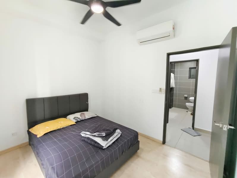 The Henge untuk Untuk Disewa - RM 2,099 /bulan, Mac 2026 - Bedroom - PropertyGuru.com.my