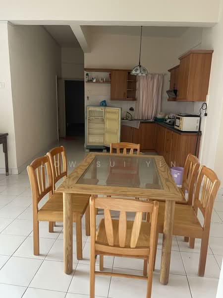 Condominium for Sale at Marina Crescent - Low Sui Yin - Kitchen - PropertyGuru.com.my