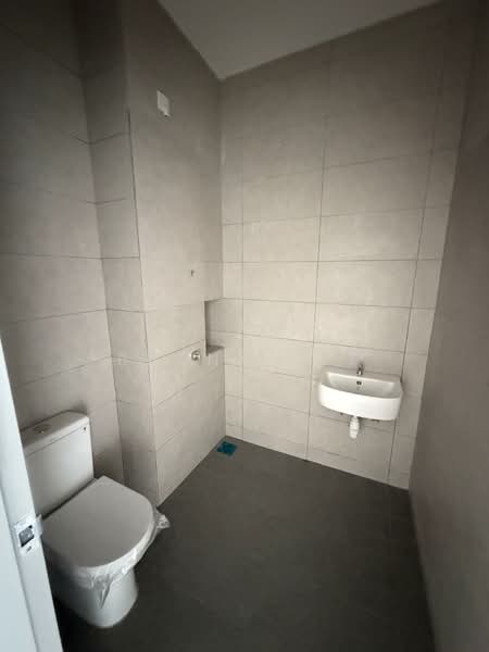 2-storey Terraced House for Sale in Austin Crest (Johor Bahru) - Penny Lee - Bathroom - PropertyGuru.com.my
