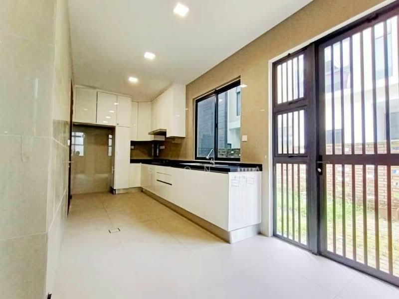 East Ledang East Ledang Easts Ledangs untuk Untuk Disewa - RM 13,500 /bulan, Mac 2026 - Kitchen - PropertyGuru.com.my