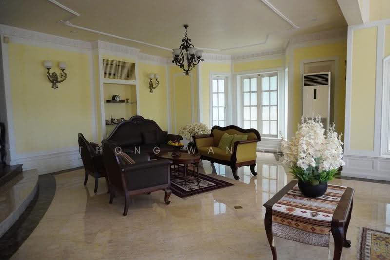 Bungalow House for Sale in Taman Melawati (Ulu Kelang) - Thong Wan See - Living Room - PropertyGuru.com.my