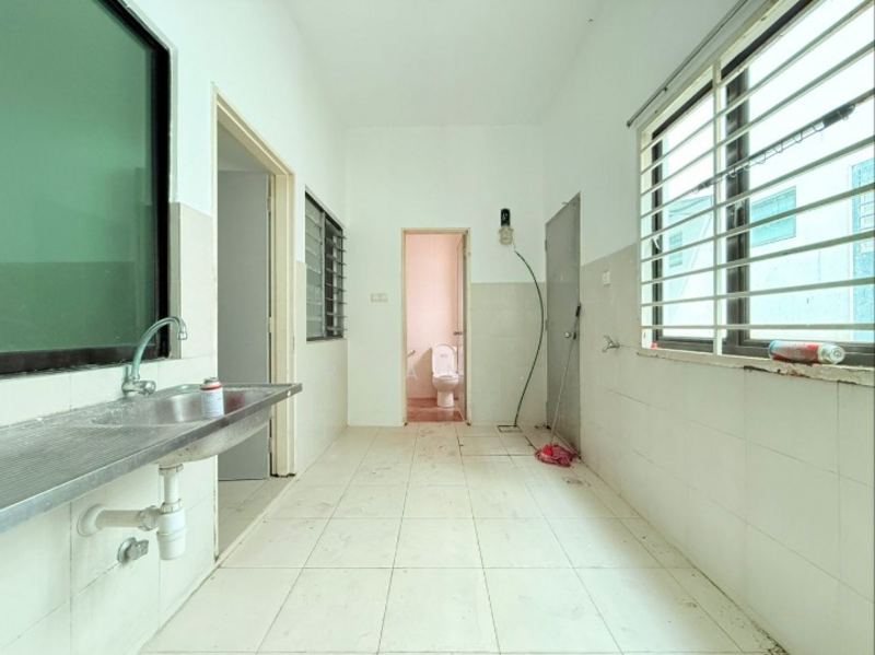 2-storey Terraced House for Sale in Setia Alam (Selangor) - Ryan . - Bathroom - PropertyGuru.com.my