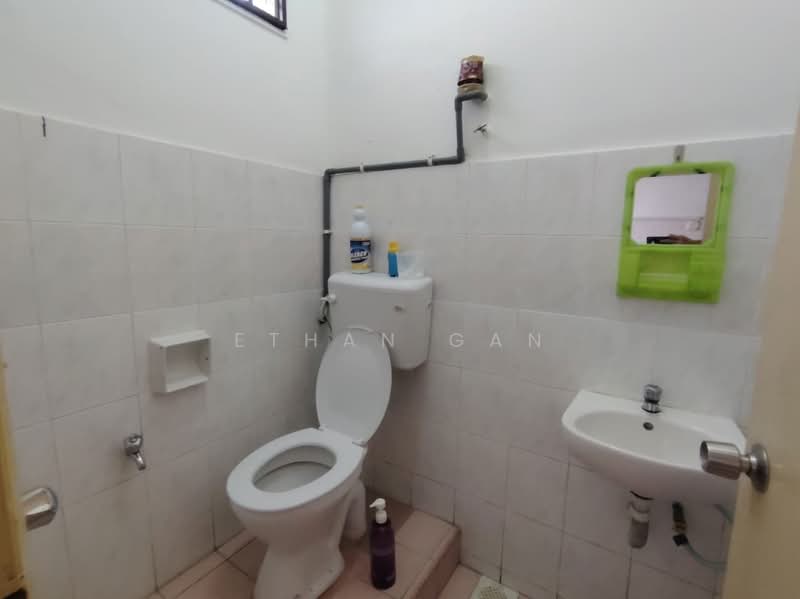 Bukit Indah untuk Untuk Dijual - RM 750,000, Mac 2026 - Bathroom - PropertyGuru.com.my