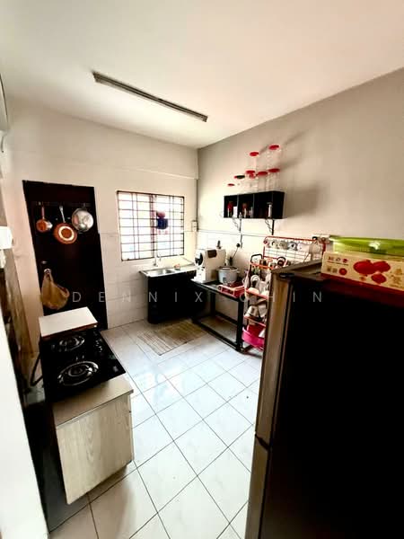 2-storey Terraced House for Sale in Bandar Sungai Long (Selangor) - Dennix Chin - Kitchen - PropertyGuru.com.my