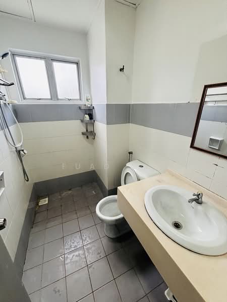 Condominium for Rent at Saujana Aster - Fuad Ali - Bathroom - PropertyGuru.com.my