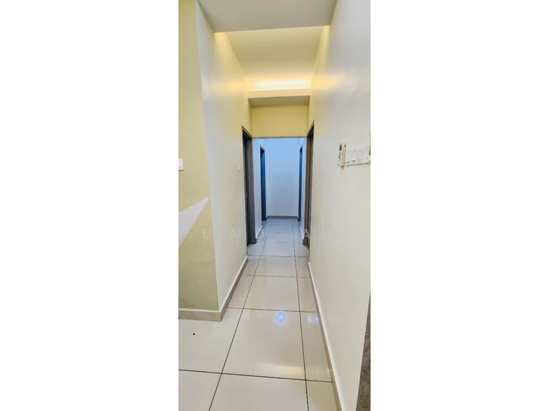 Condominium for Rent at Saujana Aster - Fuad Ali - Corridor - PropertyGuru.com.my