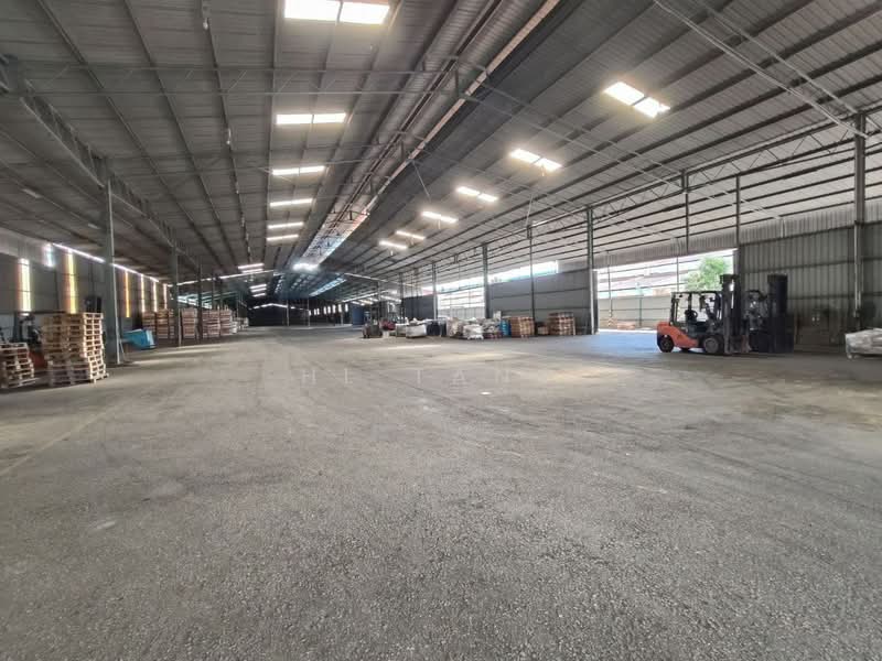 Warehouse for Rent in Klang (Selangor) - HL Tang - Interior - PropertyGuru.com.my