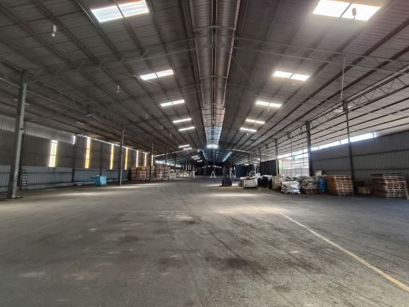 Warehouse for Rent in Klang (Selangor) - HL Tang - Interior - PropertyGuru.com.my